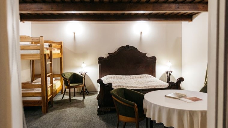 dikamaja jaunmoku pils