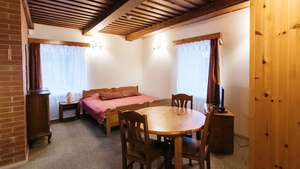 dikamaja jaunmoku pils